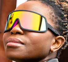 Load image into Gallery viewer, SUNGLASSES Polarized | GOODR - Style WRAP My Own Stunts