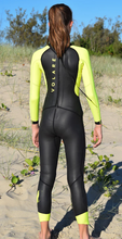 Load image into Gallery viewer, JUNIOR TRI WETSUITs | VOLARE -Style Long Sleeve Unisex